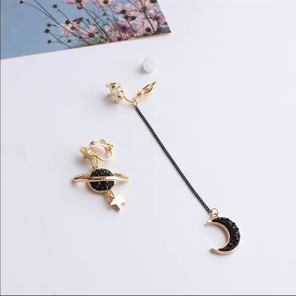 Clip-on earrings Universe Star moon Asymmetrical